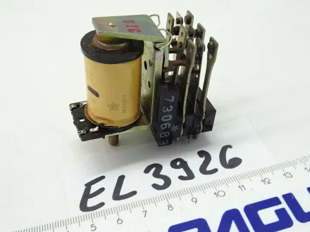 Relais RH 102, 125 V DC – RESALE