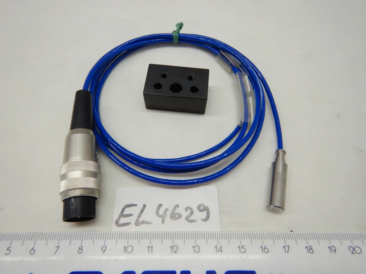 Sensor 6871000857, mit Montageblock