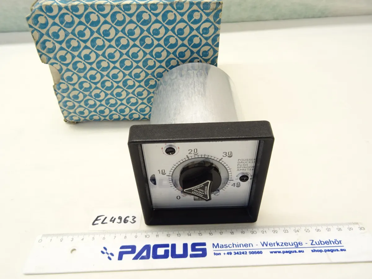 Elektromechanische Schaltuhr Typ 88270