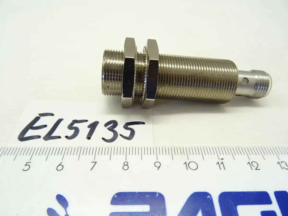 Induktiver Sensor NBB8-18GM50-E2-V1
