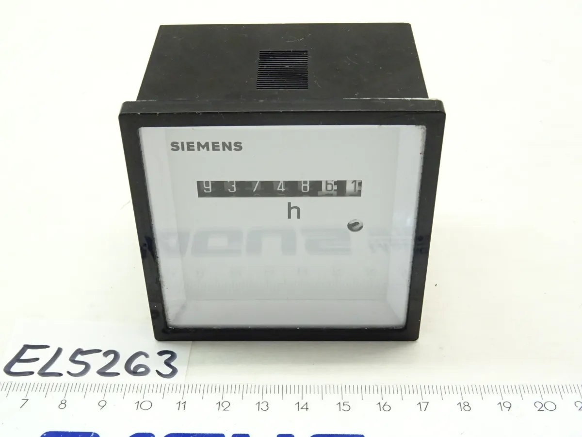 Siemens Betriebsstundenzähler 7KT5 600