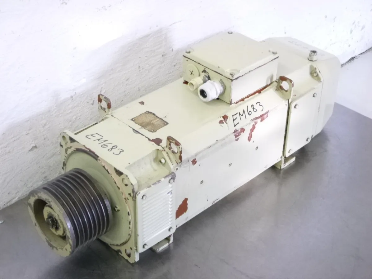 VEM Gleichstrommotor MFD 132.4 - 900, 18,4 kW, 3000 U/