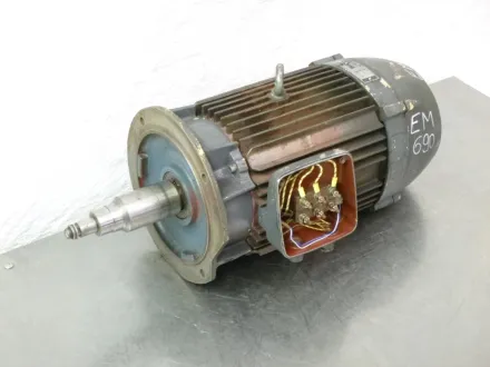 Demag Elektromotor mit Bremse 1,0/4,0 kW, 730/2930 U/min – RESALE