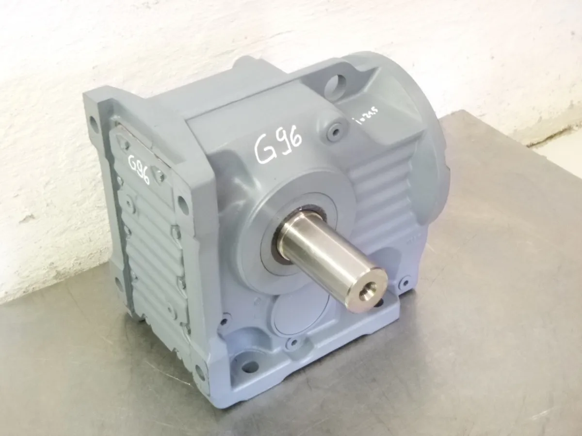SEW Eurodrive Getriebe i = 21,5