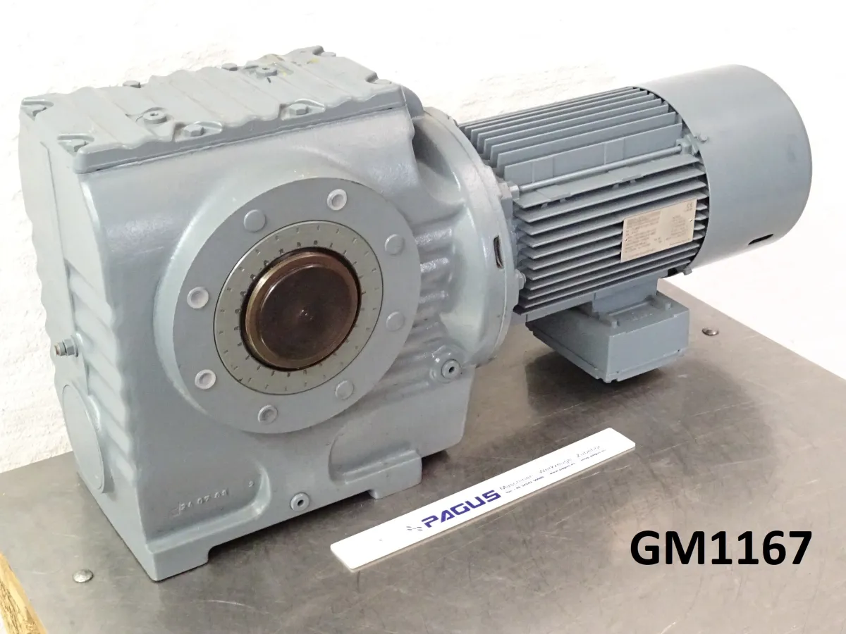SEW Eurodrive Getriebemotor mit Bremse 3,0 kW, 29 U/min