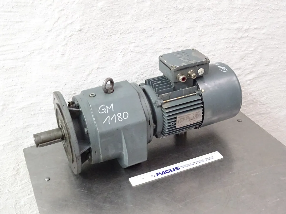 SEW Eurodrive Getriebemotor mit Bremse 0,15 / 0,9 kW, 3,5 / 25 U