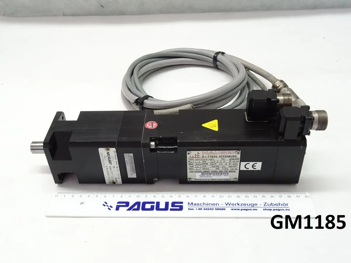 Servomotor mit Getriebe und Bremse 350 V AC, 15 A,