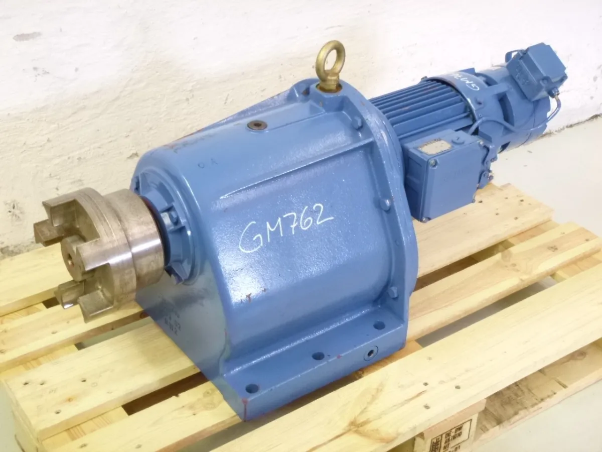 Getriebemotor mit Bremse 3 kW, 11 U/min