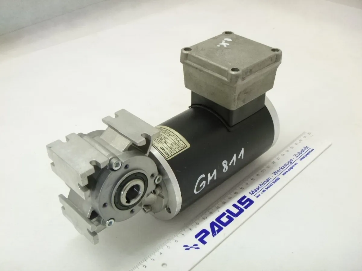 LENZE Getriebemotor 0,06 kW, 67,5 U/min