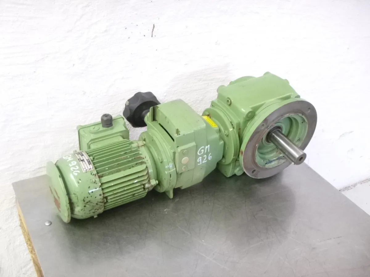 Getriebemotor variabel 0,75 kW 6,6 - 46 U/min