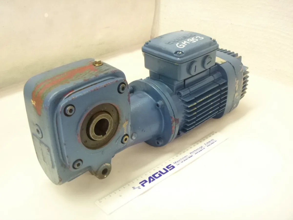DEMAG Getriebemotor 0,75 kW 135 U/min
