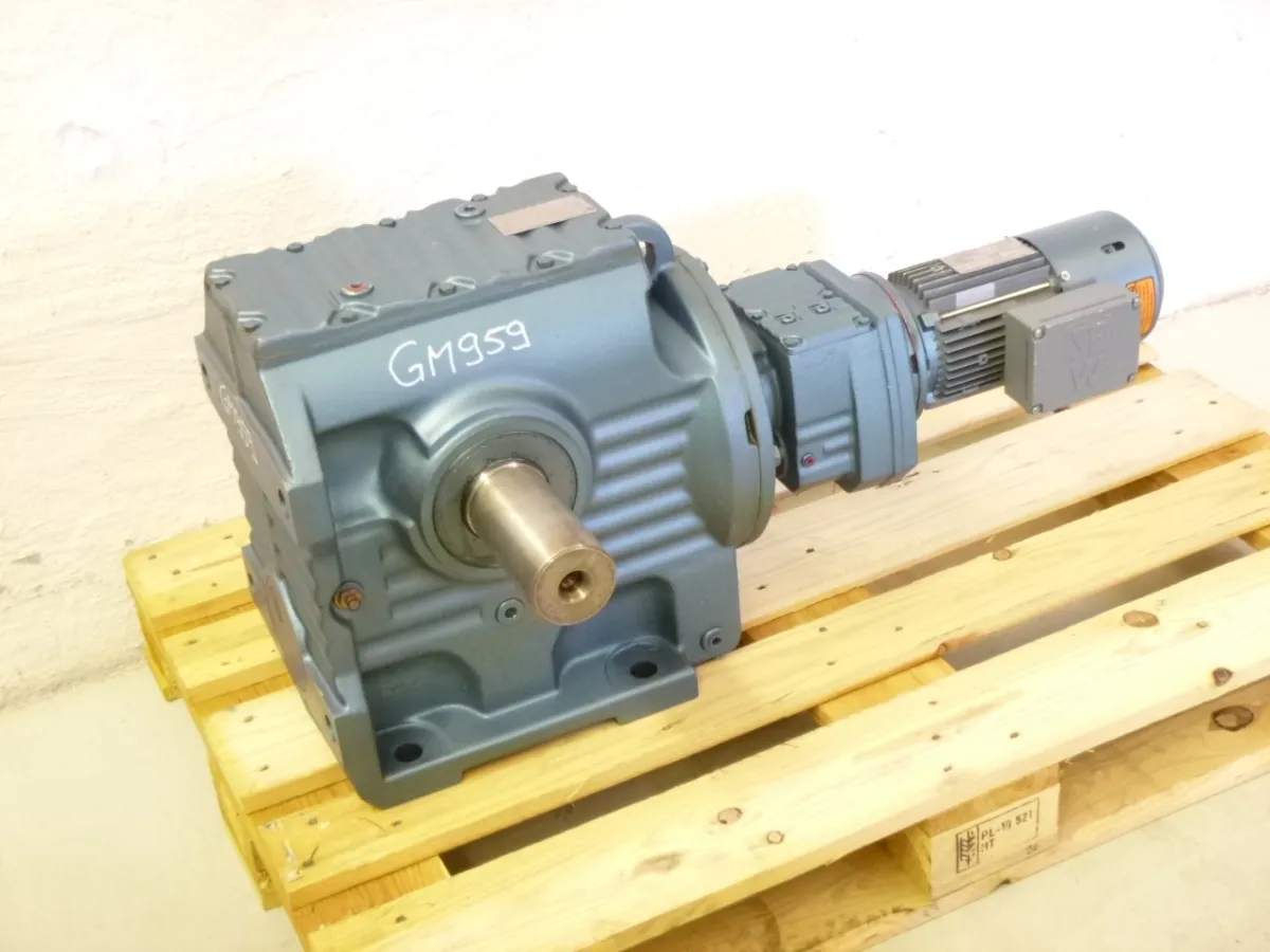 SEW Eurodrive Getriebemotor mit Bremse 0,55 kW 0,52 U/min