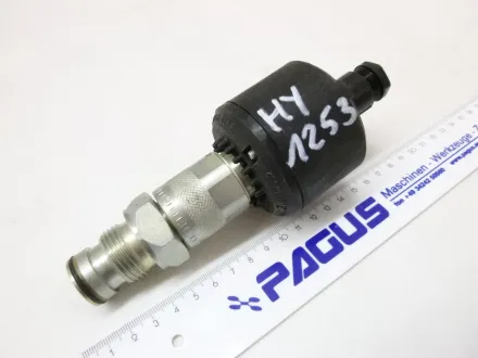 Orsta Hydraulik Druckschalter D5 COL 2 – RESALE