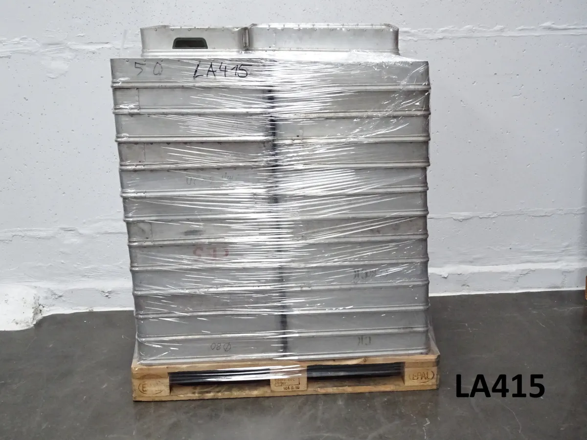 Aluminium-Kiste 570 x 385 x 100 mm, 50 Stück