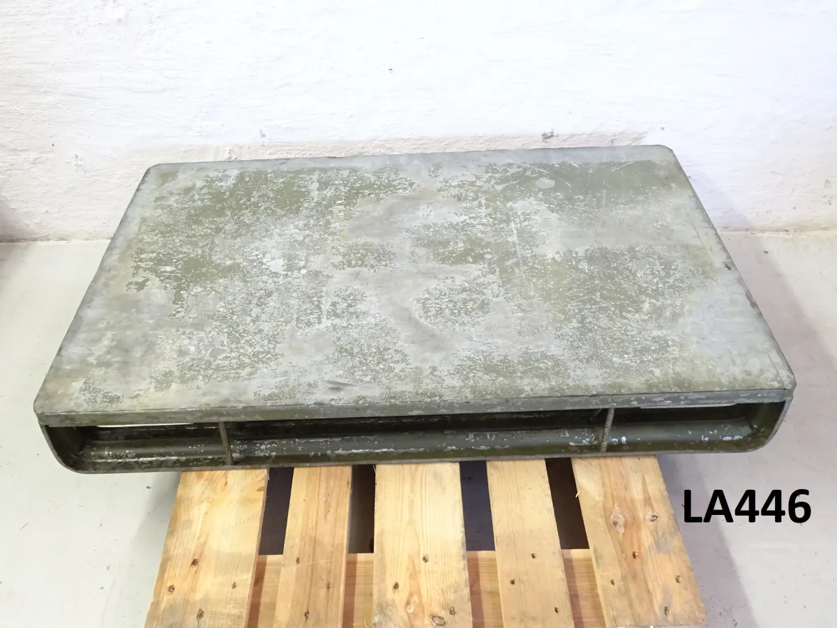 Metallpalette 1200 x 800 mm, mit drei Kufen
