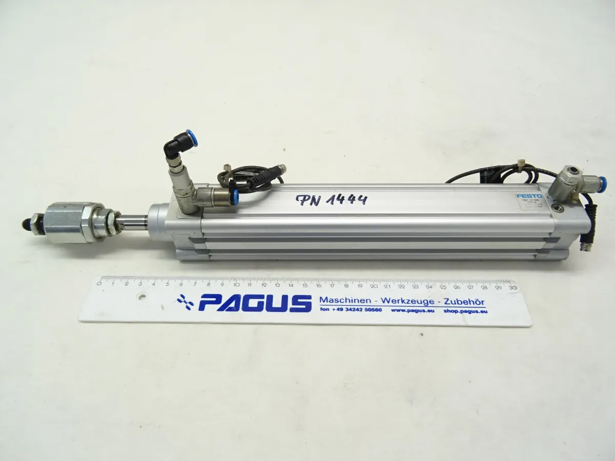 Festo Kompaktzylinder Hub 200 mm, DNC-32-200-PPV-A