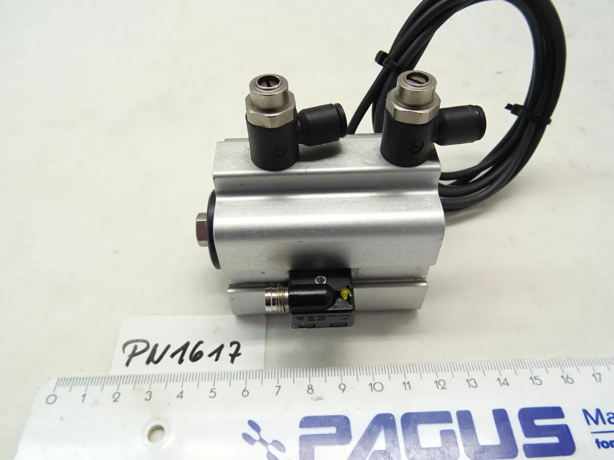 Festo Kurzhubzylinder Hub 25 mm ADV-32-25-A