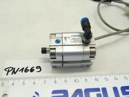 Festo Kurzhubzylinder Hub 5 mm AEVU-12-5-P-A – RESALE