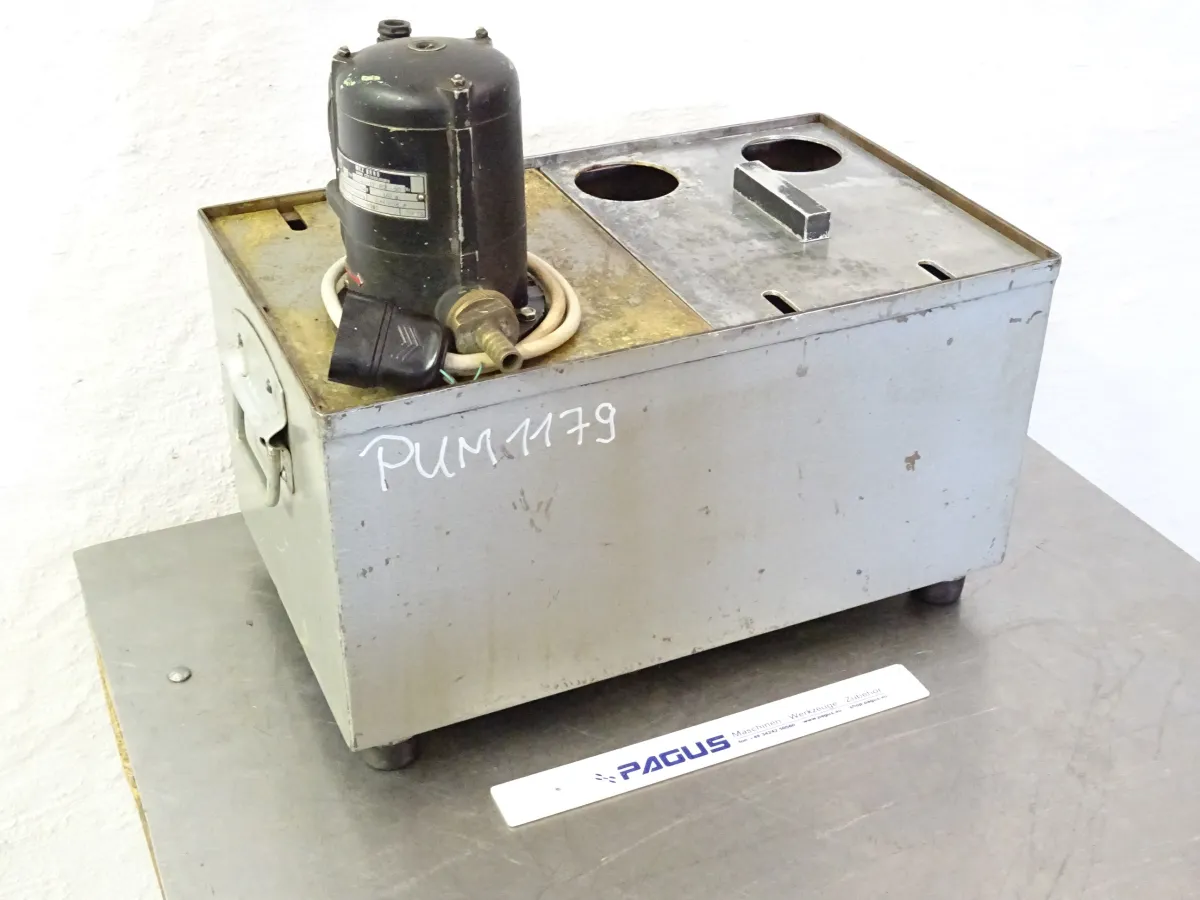 MEZ Brno Emulsionspumpe mit Tank 2COA2-17