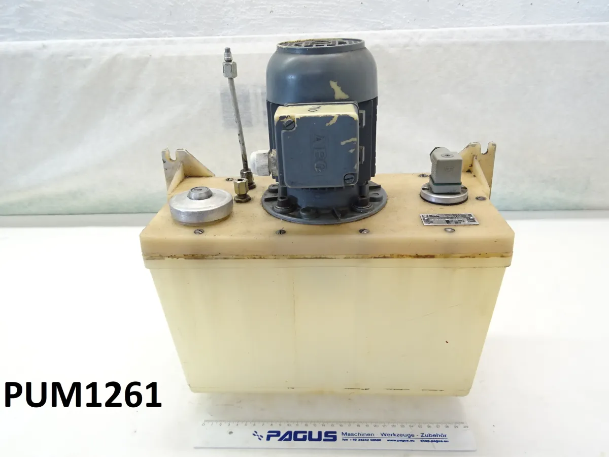 Saxonia Schwarzenberg Schmierpumpe mit Tank 6,3 L / 1 - 0,63