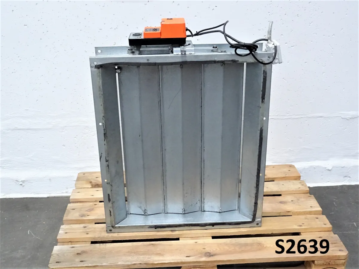 Rechteckige mehrflÃ¼gelige Luftklappe 600 x 700 mm