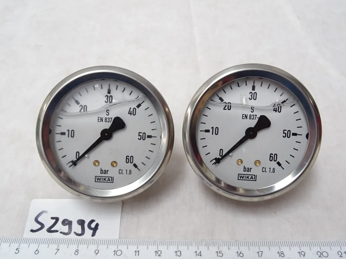 Glycerin-Manometer, waagerecht, Ã? 63 mm, 0 - 60 b