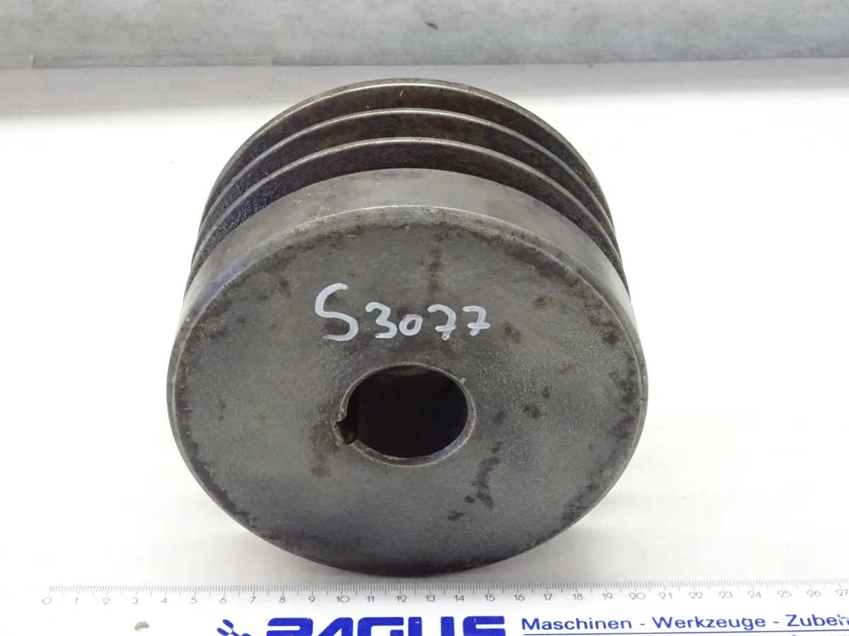 Keilriemenscheibe Ã? 152 mm, 3 Rillen