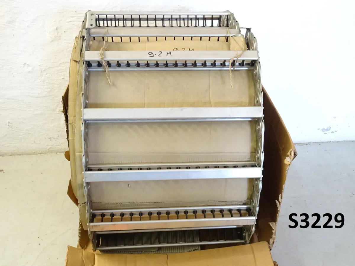 Energiekette 9200 x 620 mm