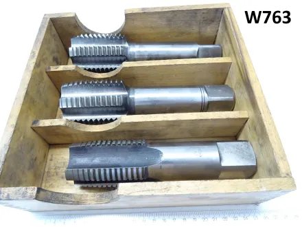 Gewindebohrersatz M52 x 5,0 – RESALE