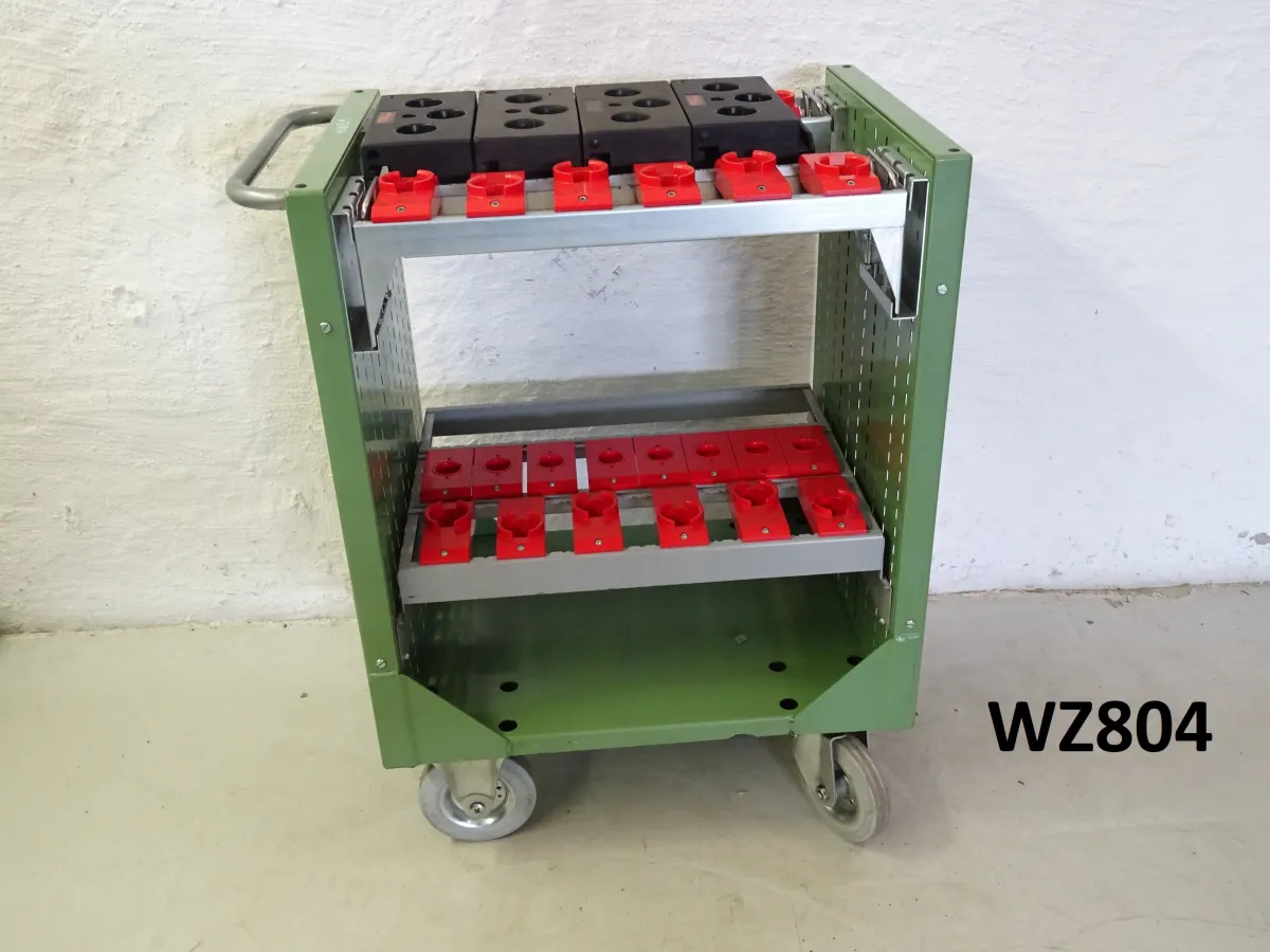 Werkzeugträgerwagen SK30 / SK40, 38 Plätze