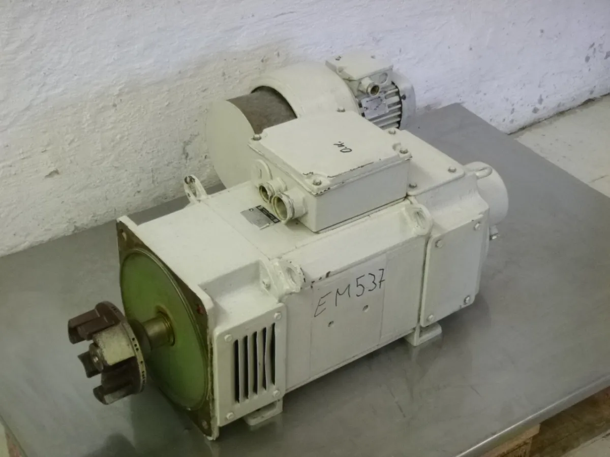 VEM Gleichstrommotor MFD 132.1-F 02, 20,8 kW, 2840 U/m