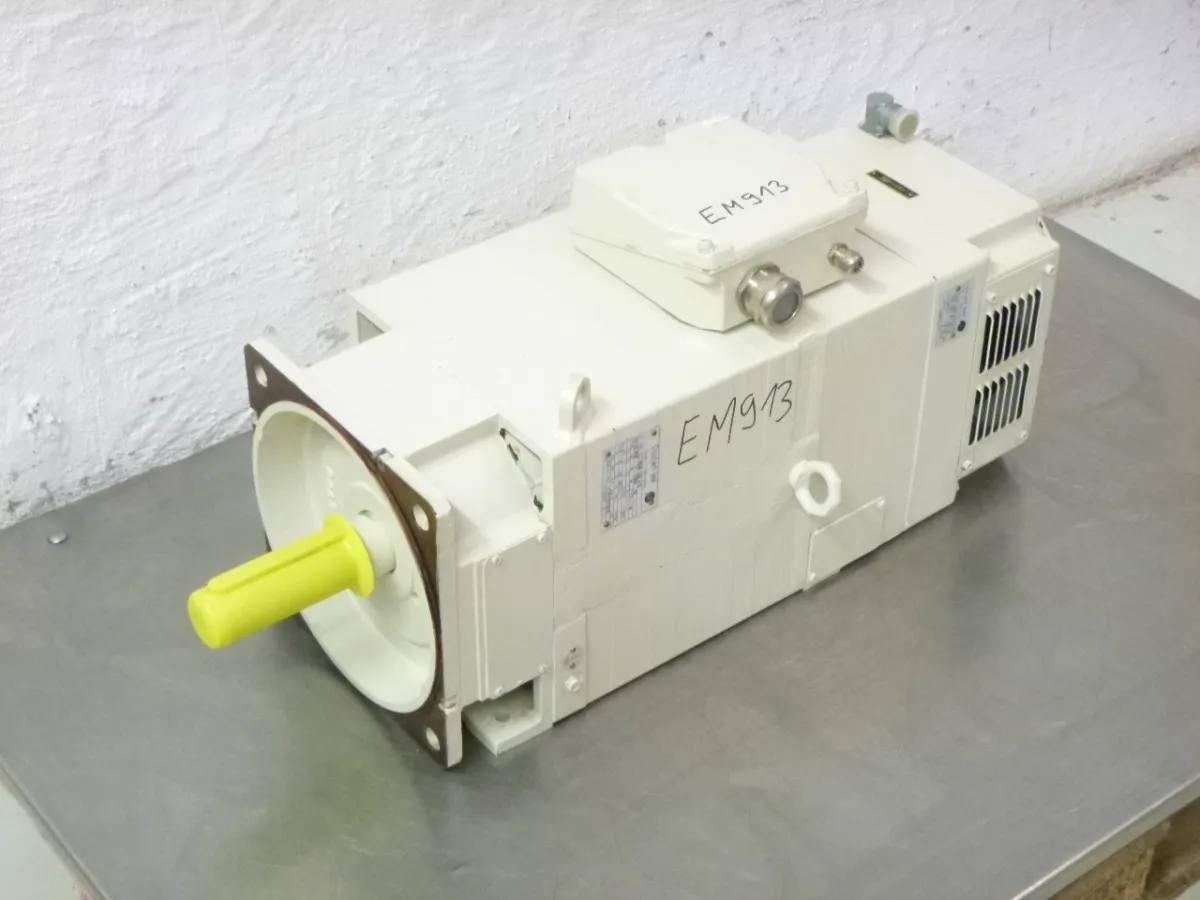 Elbtalwerk Asynchronmotor 4,5 / 7,5 / 3,6 kW 430 - 2805 U/min