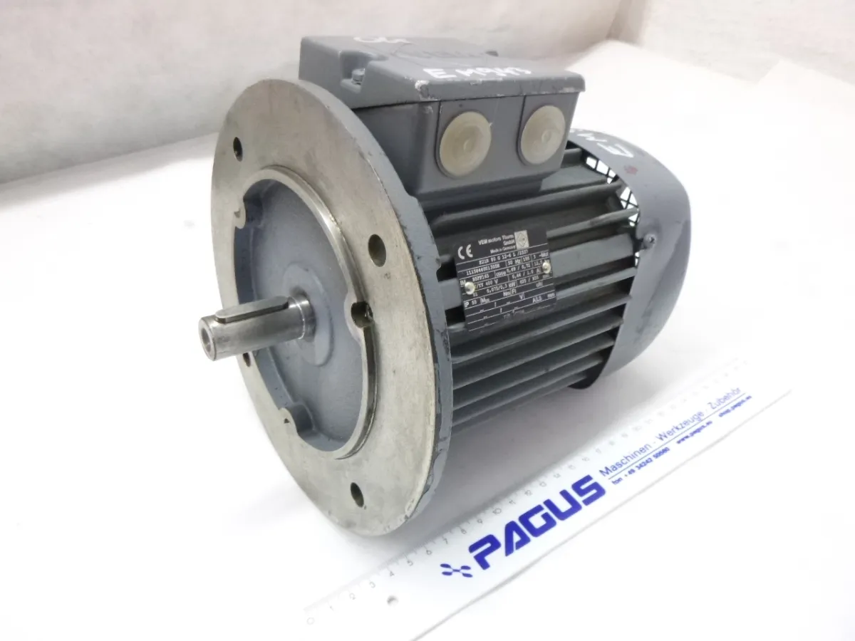 Elektromotor 0,075 / 0,3 kW, 425 / 935 U/min