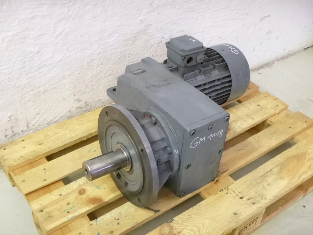 Getriebemotor 7,5 kW 463 U/min