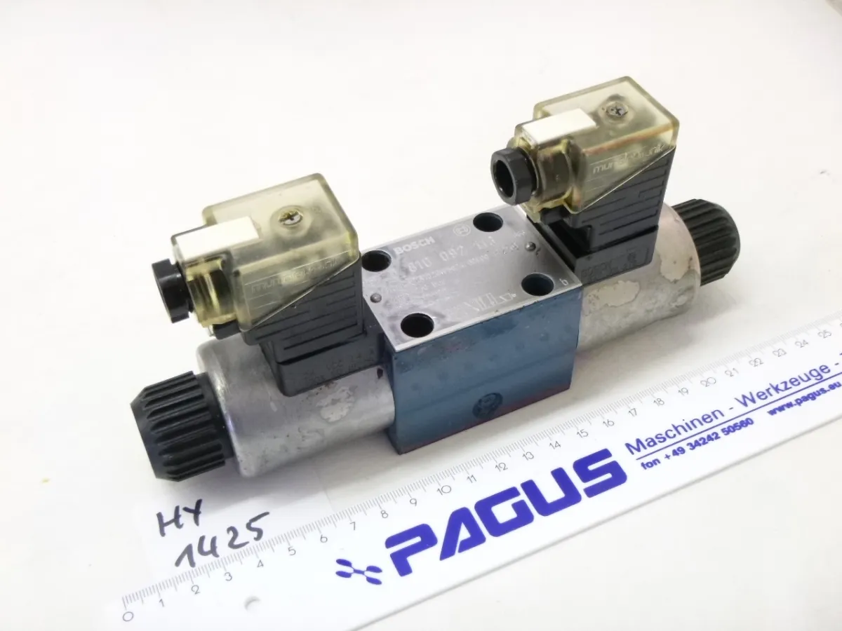 Bosch Wegeventil 0 810 092 113