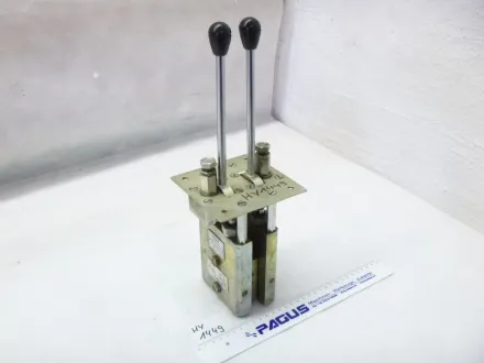 Orsta Hydraulik Steuereinheit 06-22/0 – RESALE