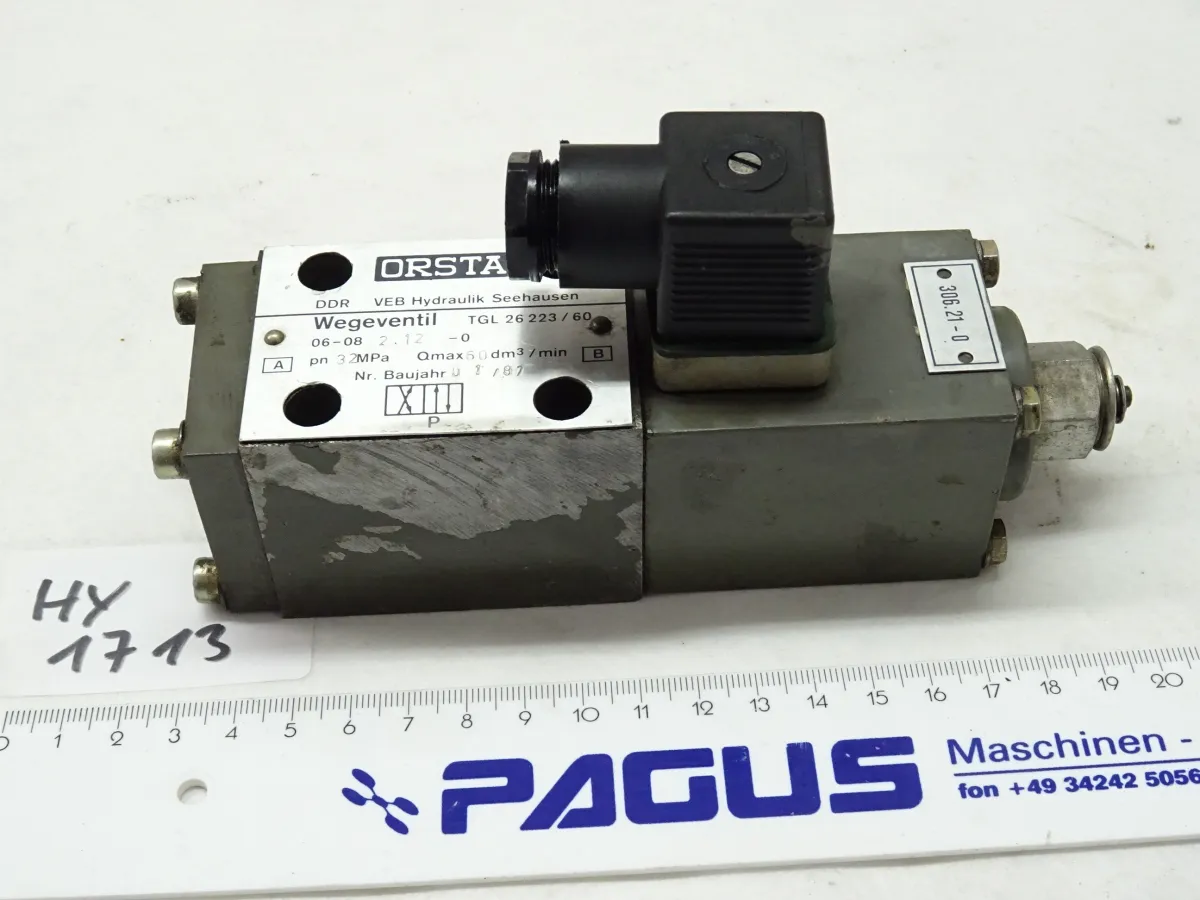 Orsta Hydraulik Wegeventil 06-082.12-0