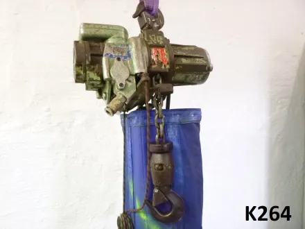 Druckluft- Kettenzug 1000 kg – RESALE
