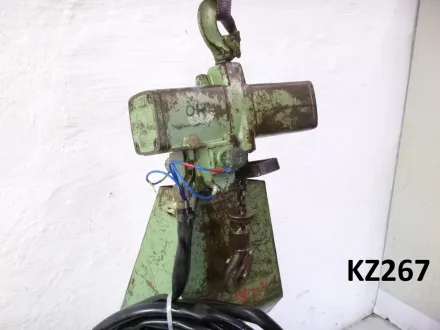 Druckluft- Kettenzug 1000 kg – RESALE