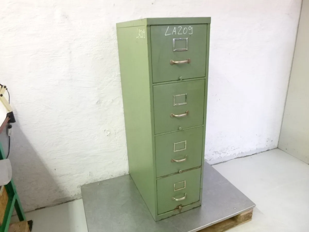 Werkzeugschrank 640 x 385 x 1320 mm