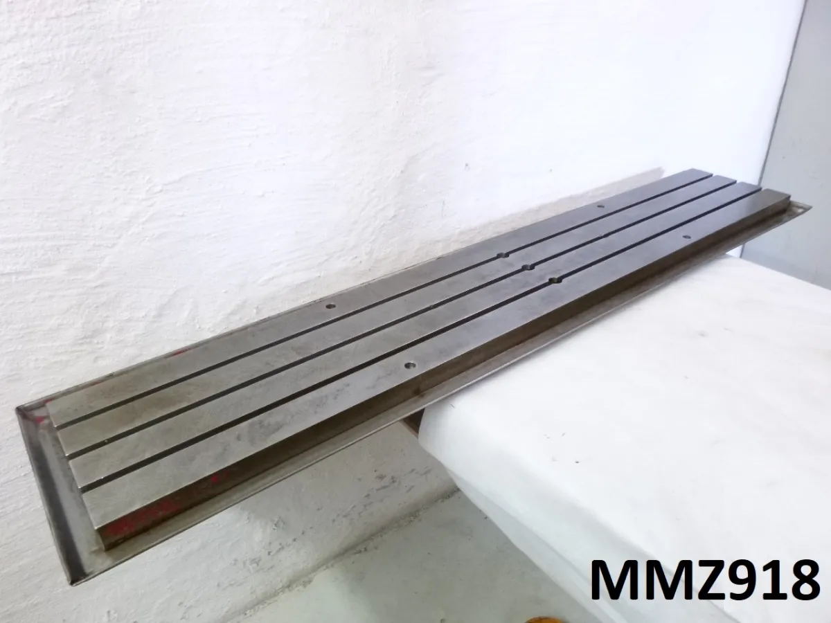 WMW Aufspanntisch 1680 x 280 mm mit Spänewanne
