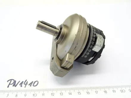 Festo Pneumatischer Schwenkantrieb DSR-16-180-P – RESALE