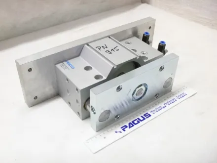 Festo Führungszylinder Hub 25 mm DFM-100-25-P-A-GF – RESALE