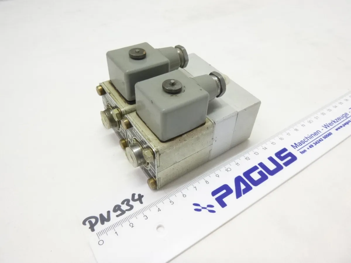 ORSTA Pneumatik Wegeventilkombination 2x 04.1 TGL 20710