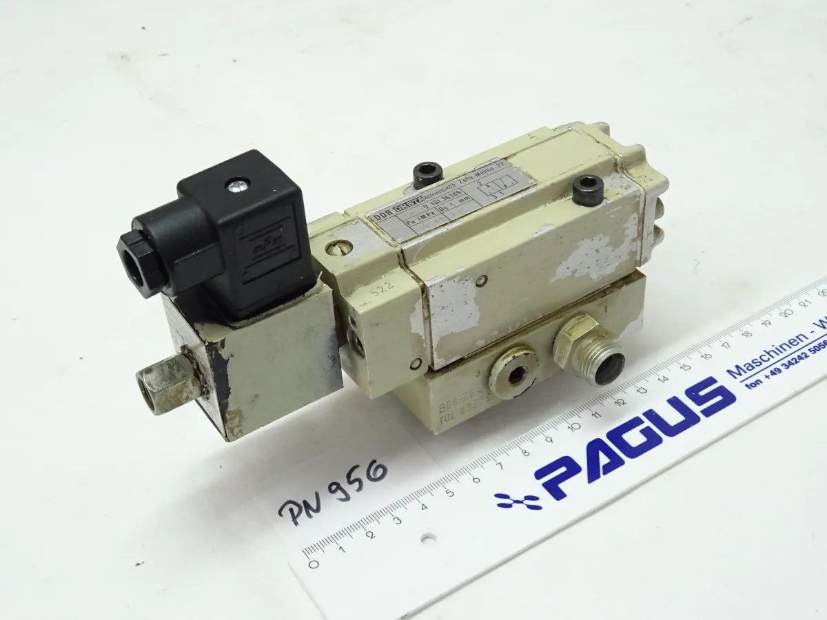 ORSTA Pneumatik Wegeventil B8-D TGL 36389