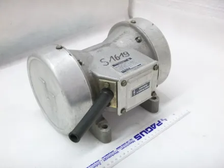 Rüttler 6,3 - 3000  0,7 kW – RESALE