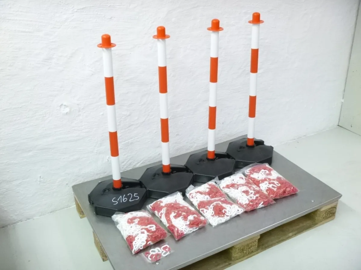 Absperrset, 4x Klapp-Pfosten, 50 m Kunststoffkette