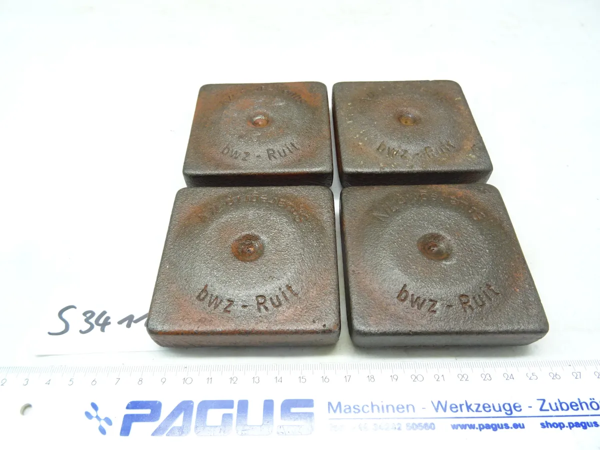 Maschinenfuß Squaregip 7/V, 4 Stück
