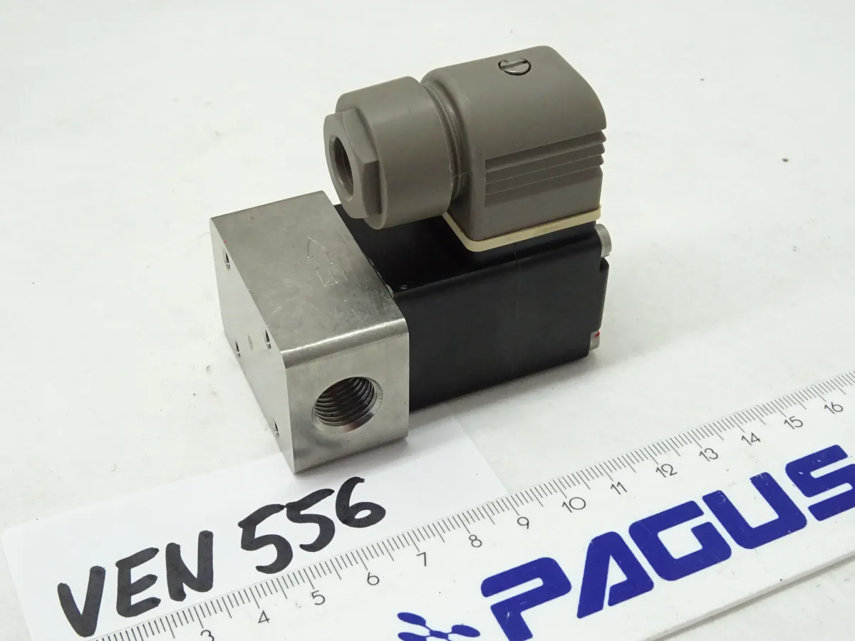 Bürkert Wegeventil 211 A G 1/4 305