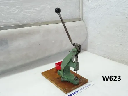 Handhebelpresse Hub: 30 mm, ca. 1,0 kN – RESALE